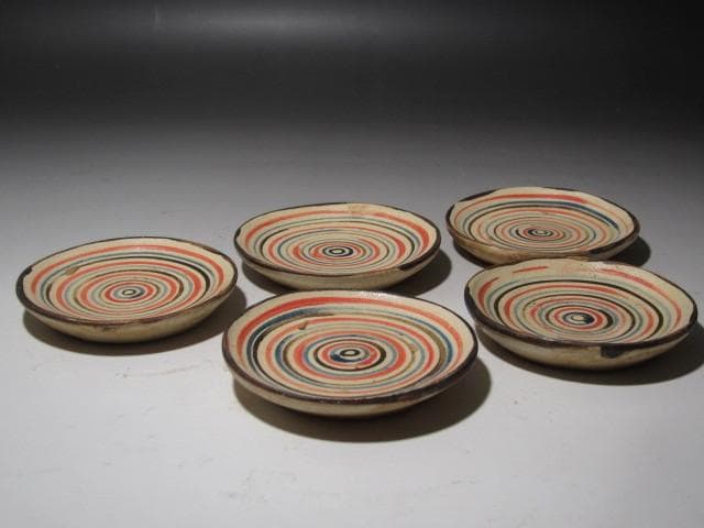 ☆　北大路魯山人　色絵マル向　五客　愛嬌ある品です☆y454